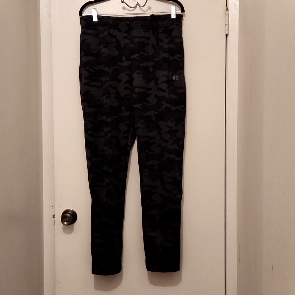 Russell Athletic Camo Joggers Size L